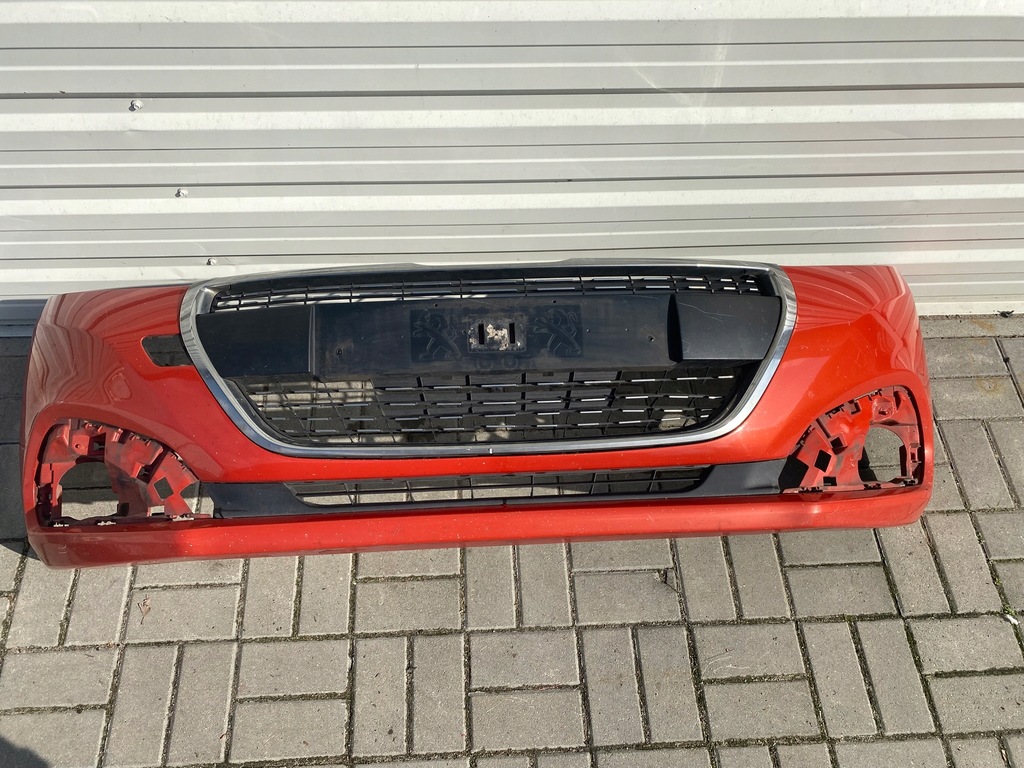 Μπροστινό προφυλακτήρα μπροστινό Peugeot 208 και ανυψώστε την ΕΕ Product image