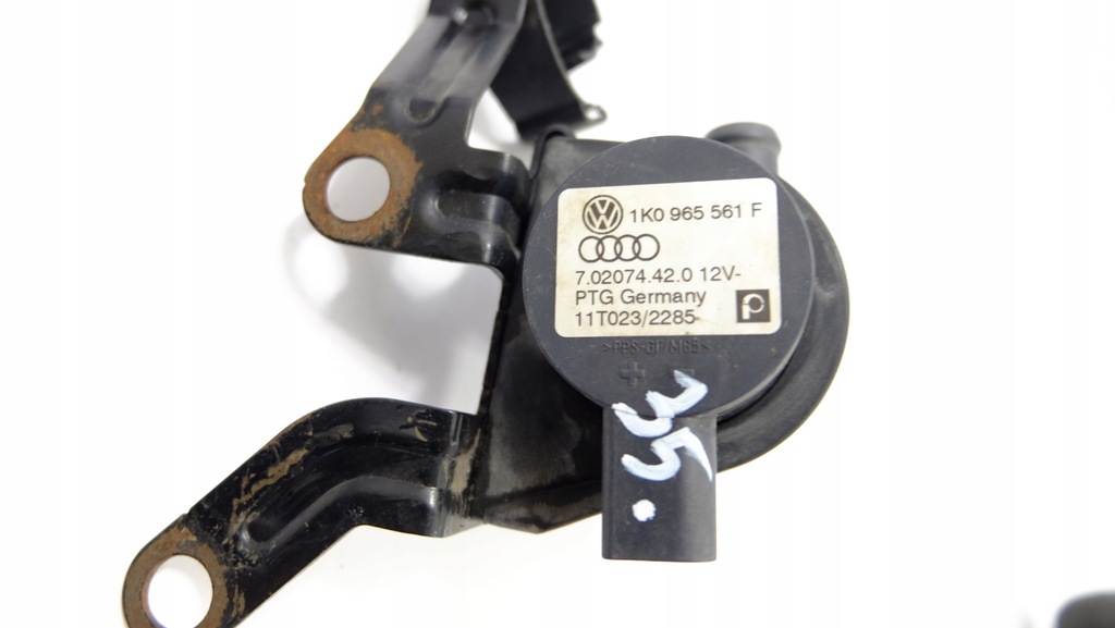 VW AUDI ΕΠΙΠΛΕΟΝ ΑΝΤΛΙΑ ΝΕΡΟΥ 1K0965561F Product image