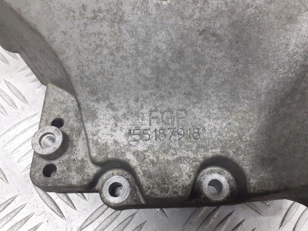 ΒΑΣΗ ΑΝΤΛΙΑΣ ΕΧΕΞΗΣ FIAT CROMA II 1.9 Product image