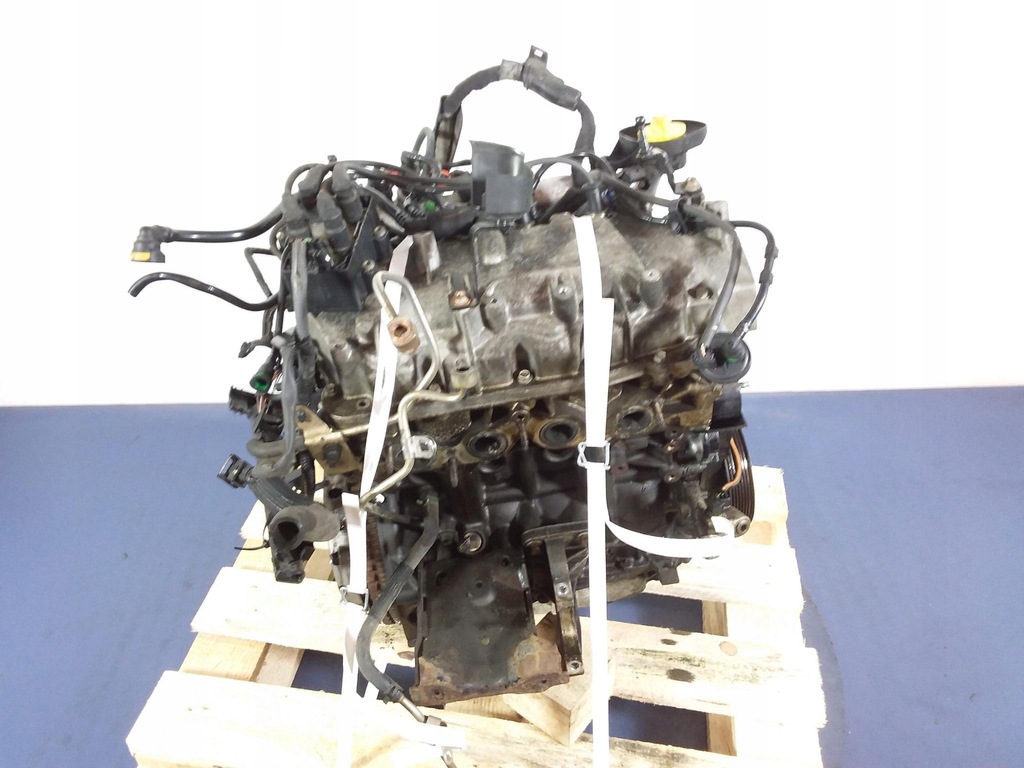RENAULT CLIO III 1.2 B 100 HP ENGINE D4FH784 Product image