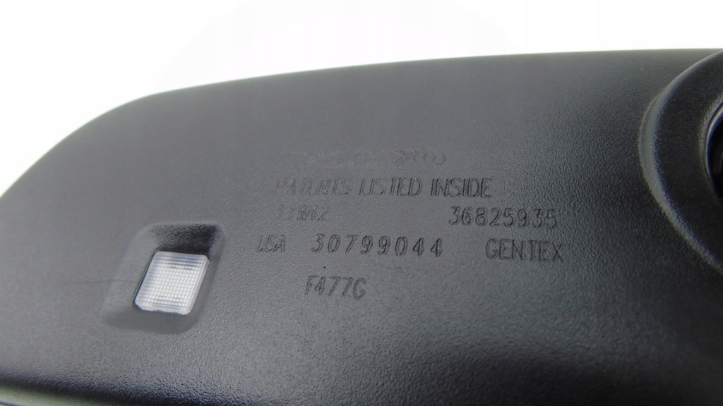 ΕΣΩΤΕΡΙΚΟΣ ΚΑΘΡΕΠΤΗΣ VOLVO S60 II V60 30799044 Product image