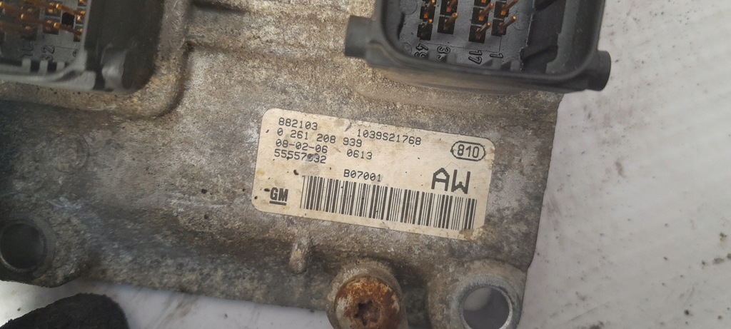 OPEL CORSA D 1.0 SET 55557932 0261208939 Product image