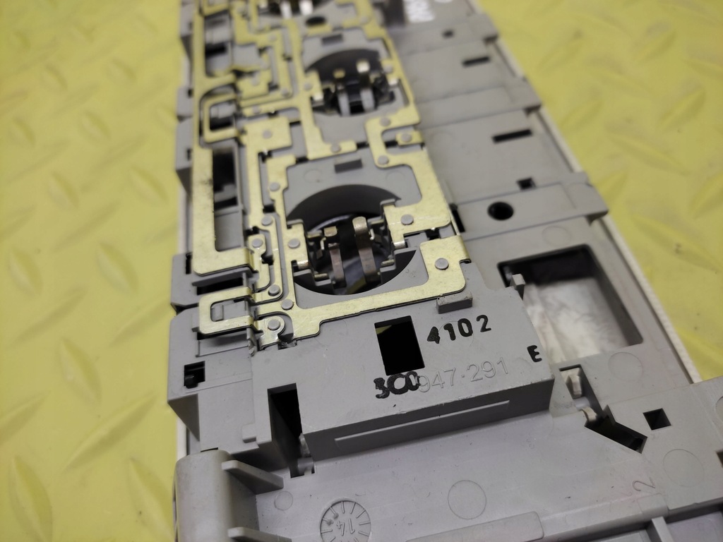 ΦΩΤΙΣΤΙΚΟ ΚΑΜΠΙΝΑΣ VW PASSAT CC 3C0947291E Product image