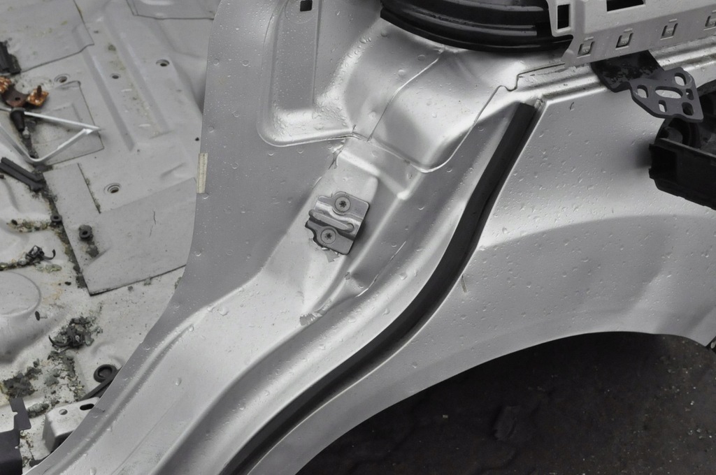 FORD B-MAX ΠΙΣΩ ΖΩΝΗ ΠΙΣΩ ΦΡΟΛΟ ΜΠΑΝΙΟΥ ΑΡΙΣΤΕΡΟ ΔΕΞΙ ΤΕΤΑΡΤΗ Product image