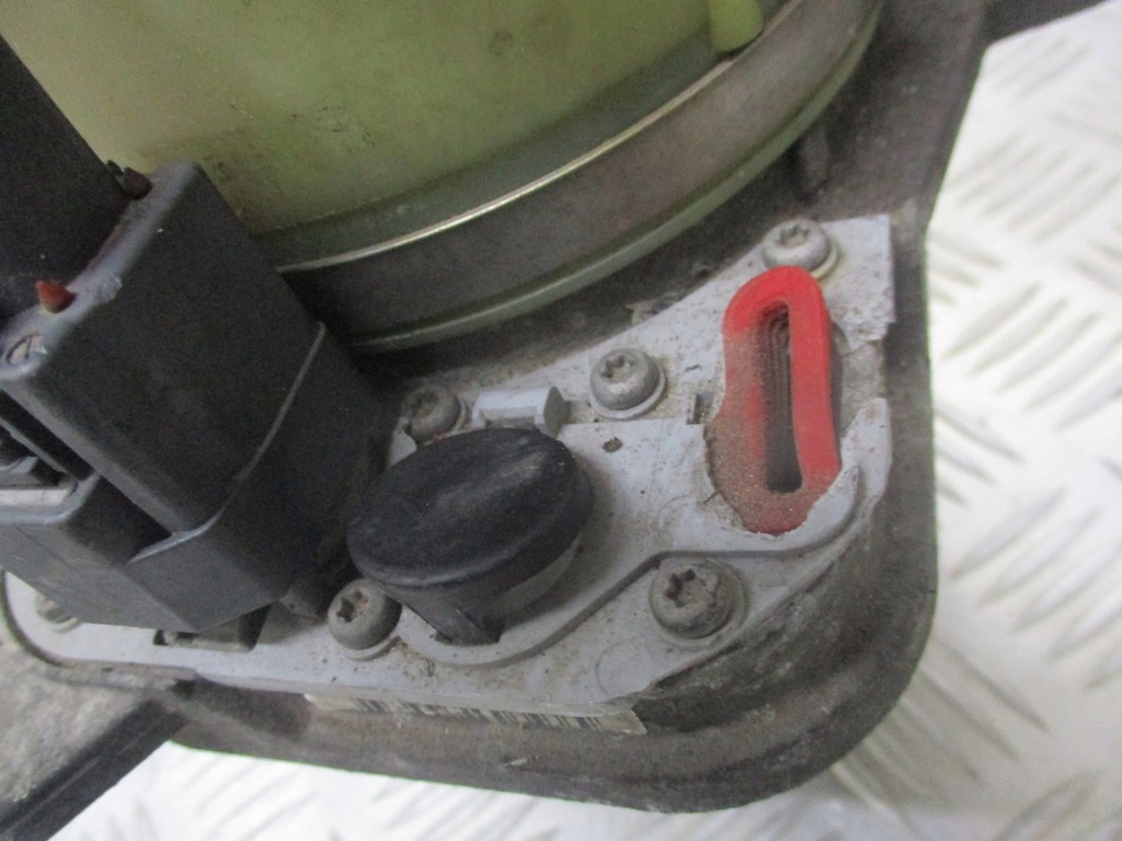 POWER PUMP FORD FOCUS MK2 1.8 16V 4M513K514CA Product image
