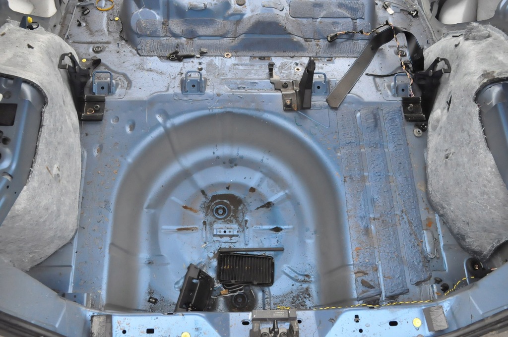 ΖΩΝΗ ΜΠΑΝΙΟΥ FORD FIESTA MK8 3D QARTER ΑΡΙΣΤΕΡΑ ΔΕΞΙ ΠΙΣΩ ΟΛΟΚΛΗΡΟ Product image