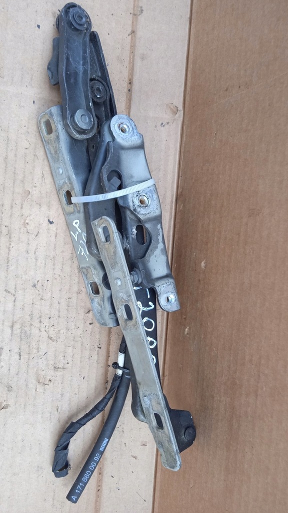 SLK 200 R171 ΣΕΤ ΜΕΝΤΣΕΣ ΚΑΠΟ C197 Product image