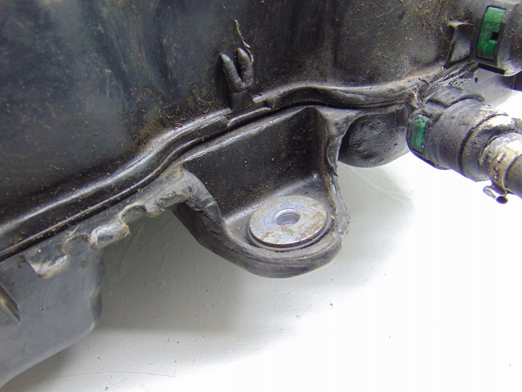 ADBLUE TANK PUMP VW T5 T6 7E0131877G Product image