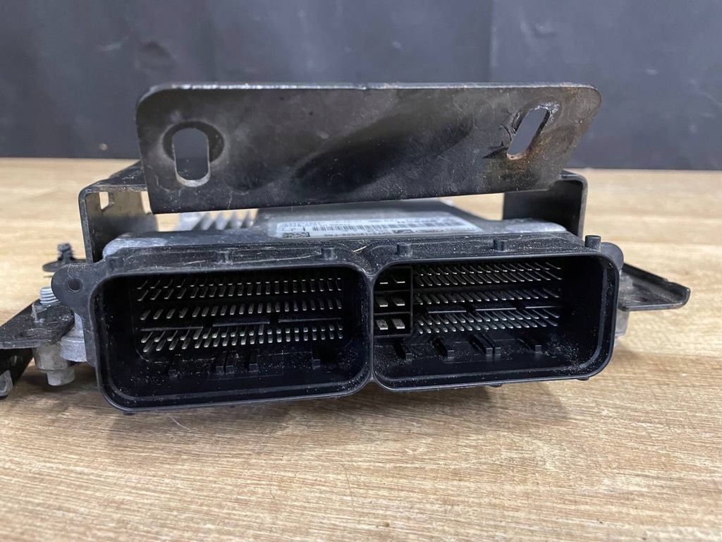 Jaguar x760 OE GX73-12C520-FAG Controller Engine Product image