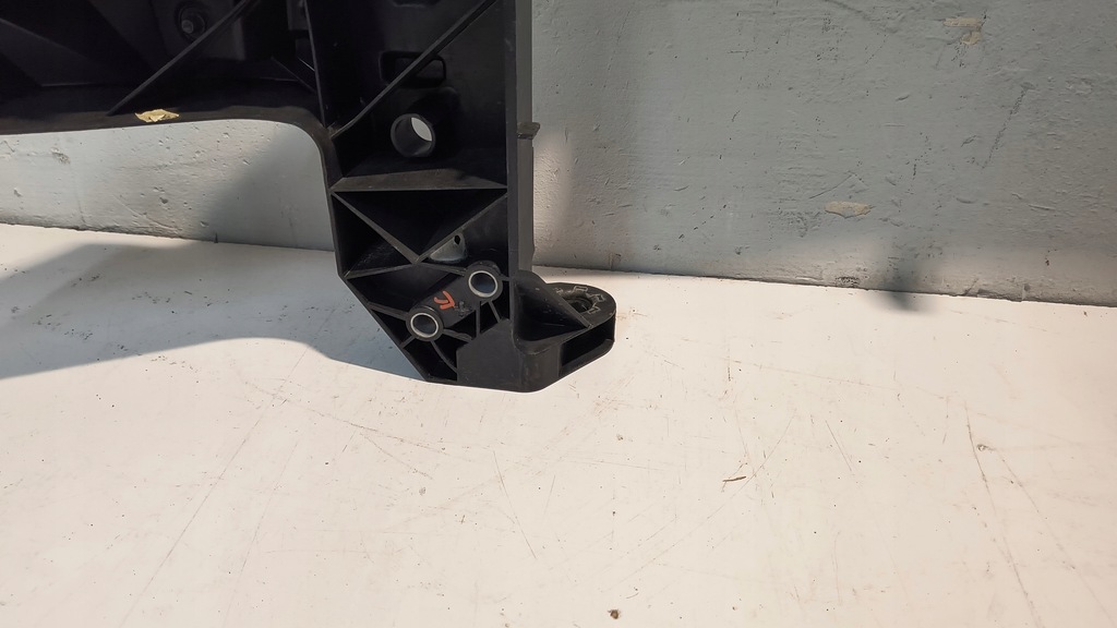 Ενίσχυση μπροστινής ζώνης Mercedes Sprinter W907 Product image