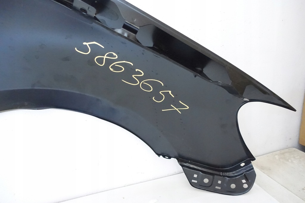 Αριστερό μπροστινό φτερό VW Golf VI HB 2008-2013 5K6821021 5K621021A 5K6821021B Product image