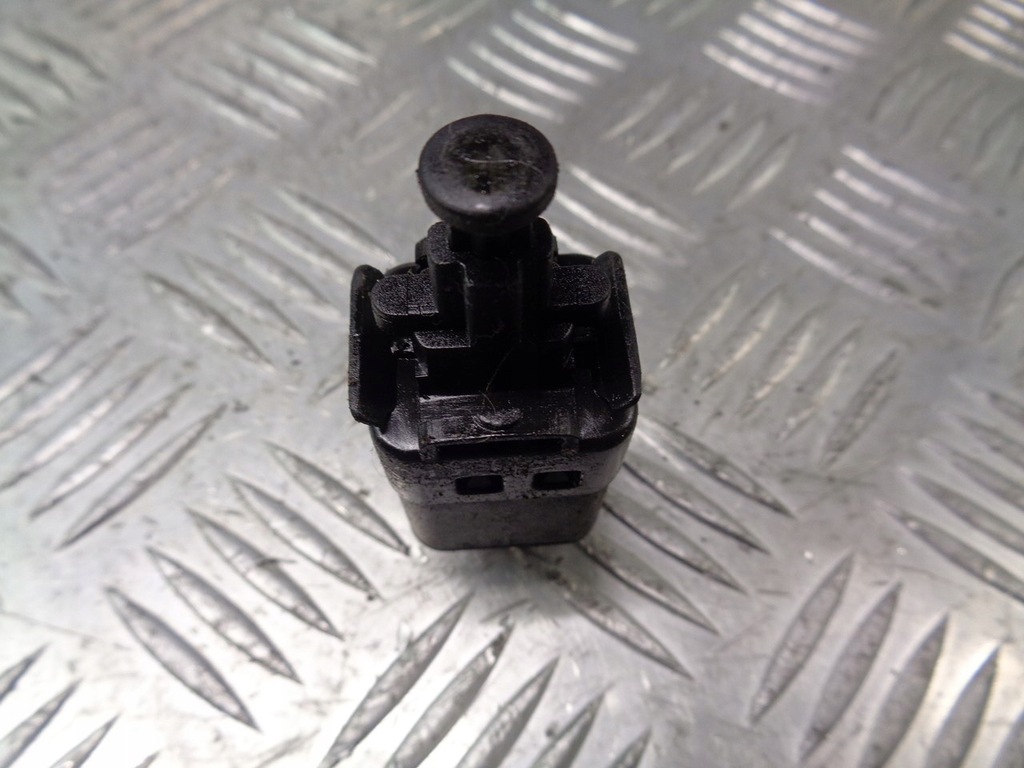 ΑΙΣΘΗΤΗΡΑΣ ΦΩΤΩΝ ΦΡΕΝΩΝ DAEWOO KALOS 1.2 96440925 Product image