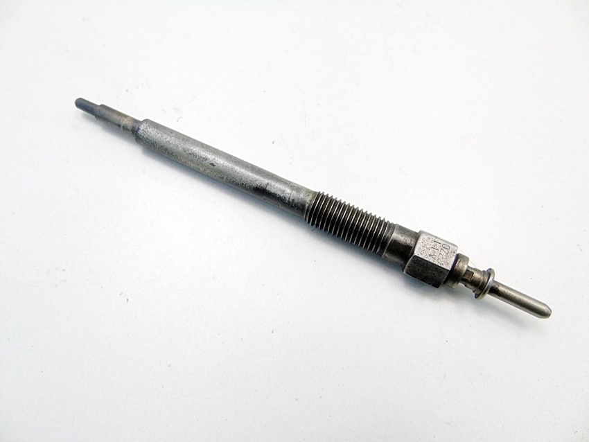 GLOW PLUG NGK CZ22 1.7 DTI ASTRA G CORSA C MERIVA A COMBO Product image