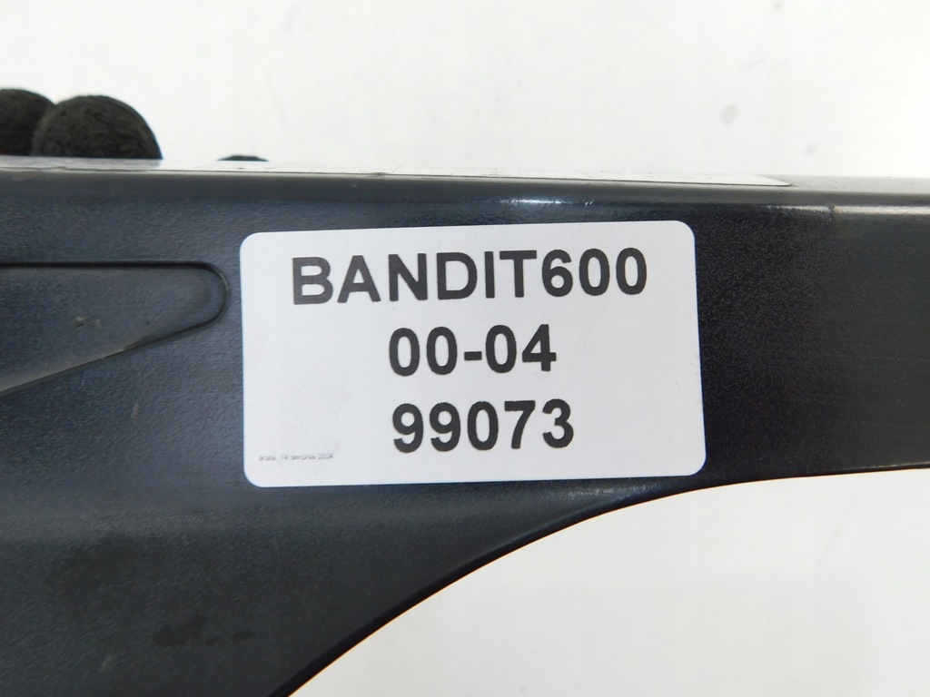 ΚΑΛΥΜΜΑ ΑΛΥΣΙΔΑΣ SUZUKI BANDIT 600 00-04 Product image