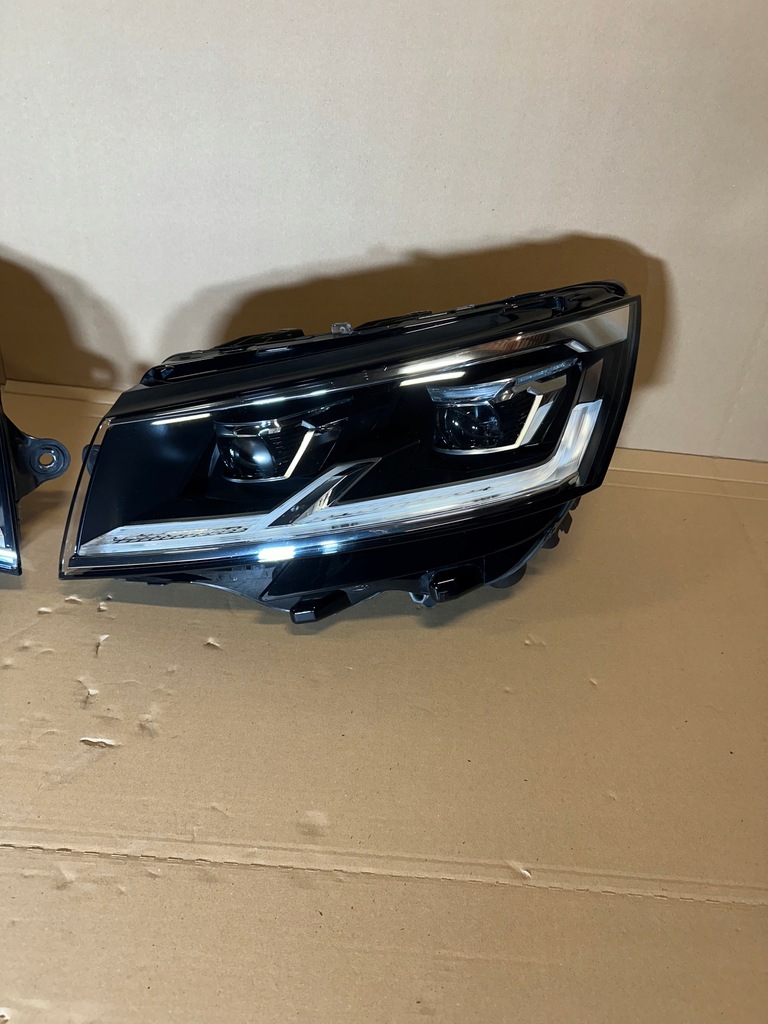 VW T6 T6.1 LIFT FULL LED 7L1 19r-> LAMPA PRAWA LEWA PRZEDNIA PRZÓD Product image