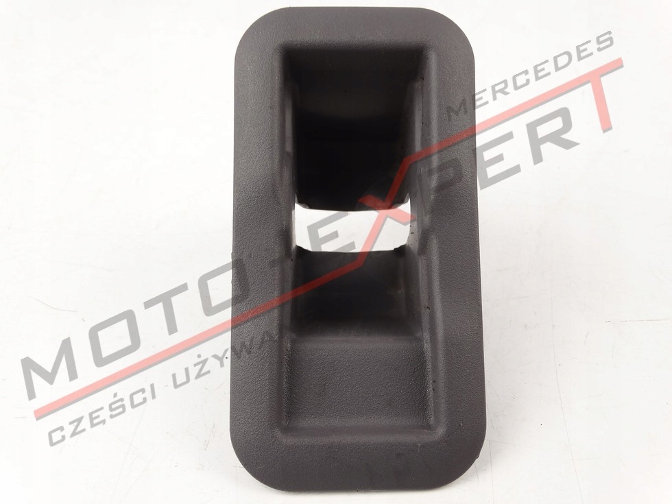 Mercedes A class W168 PLUG SEAT RAIL ΚΑΛΥΜΜΑ A1686840718 Product image