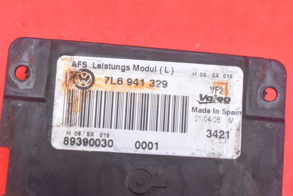 ΜΟΝΑΔΑ ΤΙΜΟΝΙΟΥ XENON ΑΡΙΣΤΕΡΑ 7L6941329 VW PASSAT B6 05-10 Product image