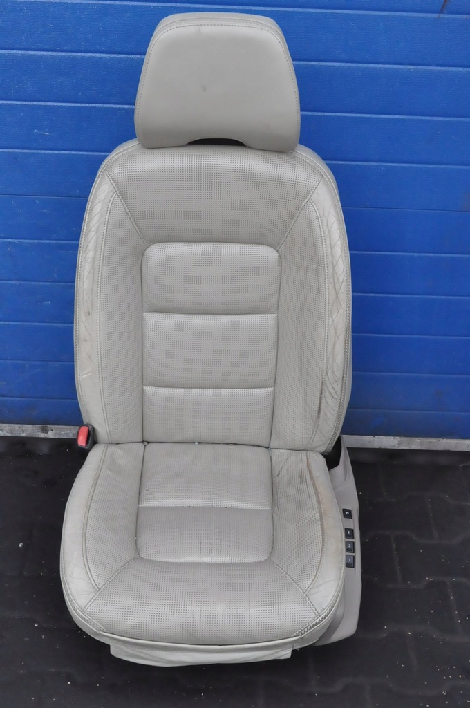 VOLVO XC70 II V70 III KOMPLET FOTELI FOTELE SIEDZENIA WENTYLOWANE Z DVD Product image
