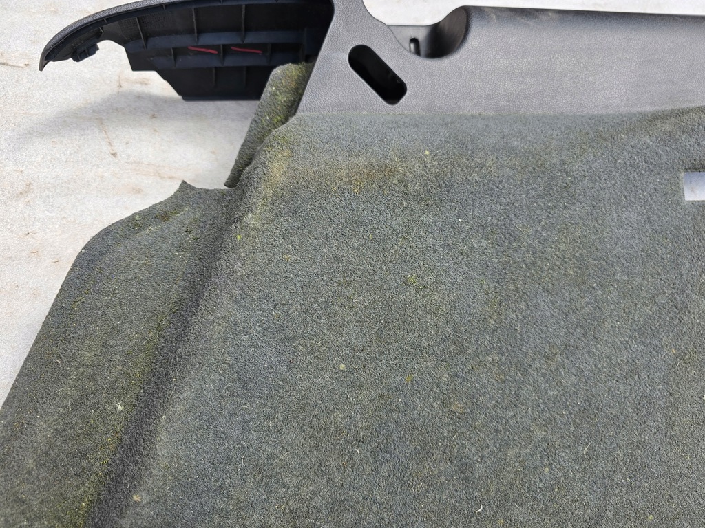 AUDI A4 B8 COMBI ΤΑΠΙΣΤΡΙΑ ΠΛΕΥΡΑ ΚΟΡΜΟΥ, ΔΕΞΙΑ 8K9863880 Product image