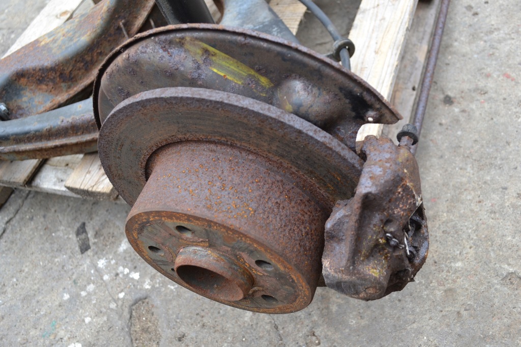 Mercedes W126 Πίσω ανάρτηση τρόλεϊ πίσω Product image