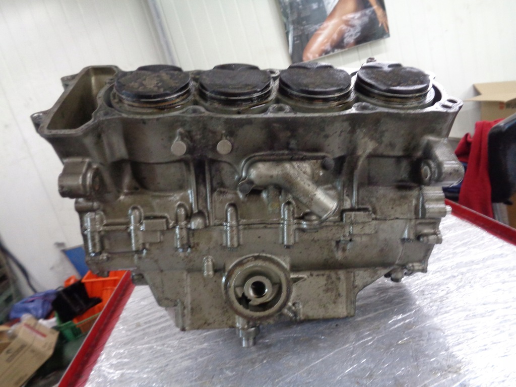 HONDA HORNET CB 900 Block, Στροφαλοθάλαμοι κινητήρα, Έμβολα Product image
