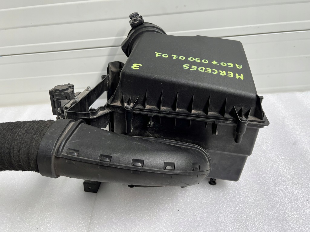 Περίβλημα φίλτρου αέρα Mercedes A6070900101 Product image