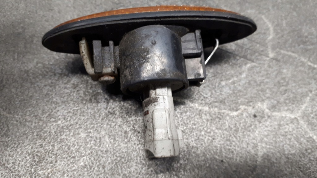 Πλαϊνός δείκτης KIA SEPHIA II Product image