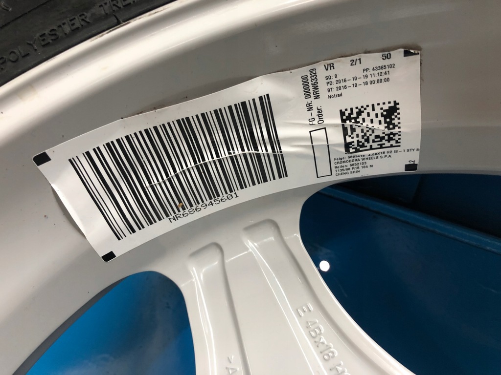 BMW G11 G30 G01 ΑΝΤΑΛΛΑΚΤΙΚΟΣ ΤΡΟΧΟΣ 135/80/18 Product image