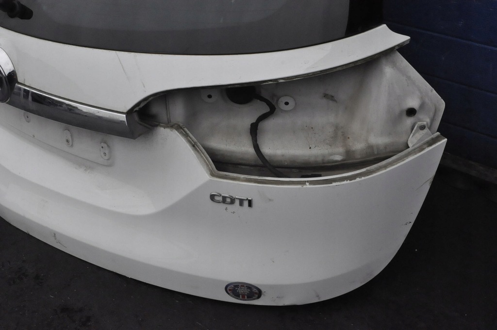 OPEL INSIGNIA A ΑΝΥΨΥΞΗ ΠΙΣΩ ΠΟΡΘΟΥ Product image