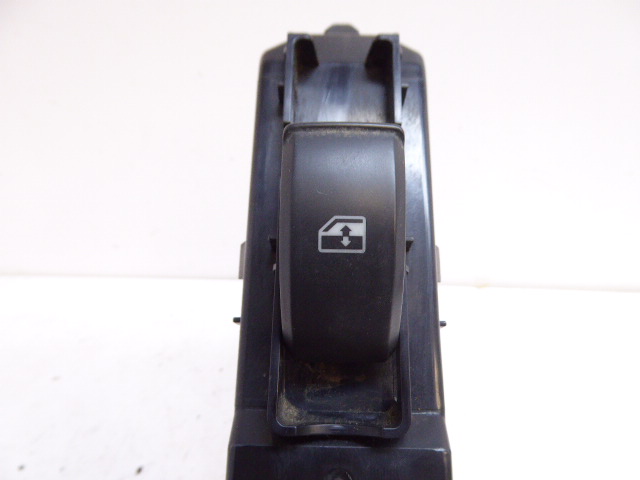 SAAB 93 9-3 Διακόπτης διακόπτη ανύψωσης II Γυαλί πίσω αριστερά Product image