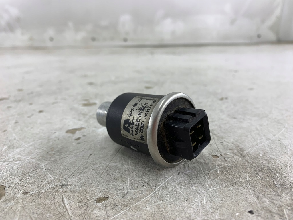 VW GOLF IV ΑΙΣΘΗΤΗΡΑΣ ΚΛΙΜΑΤΙΣΜΟΥ 1H0959139B Product image