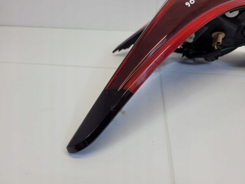 Πίσω λάμπα δεξιά πλευρά Nissan Micra 5 K14 2020 220-18727 Product image