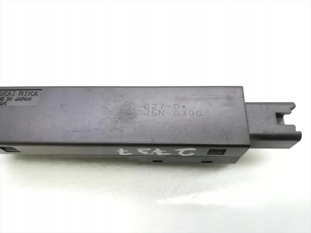 Toyota RAV4 GPS ANTENNA 2006 SUV 4/5DR J5N-0390 (06-13) Diesel 2.2 D 4WD Product image