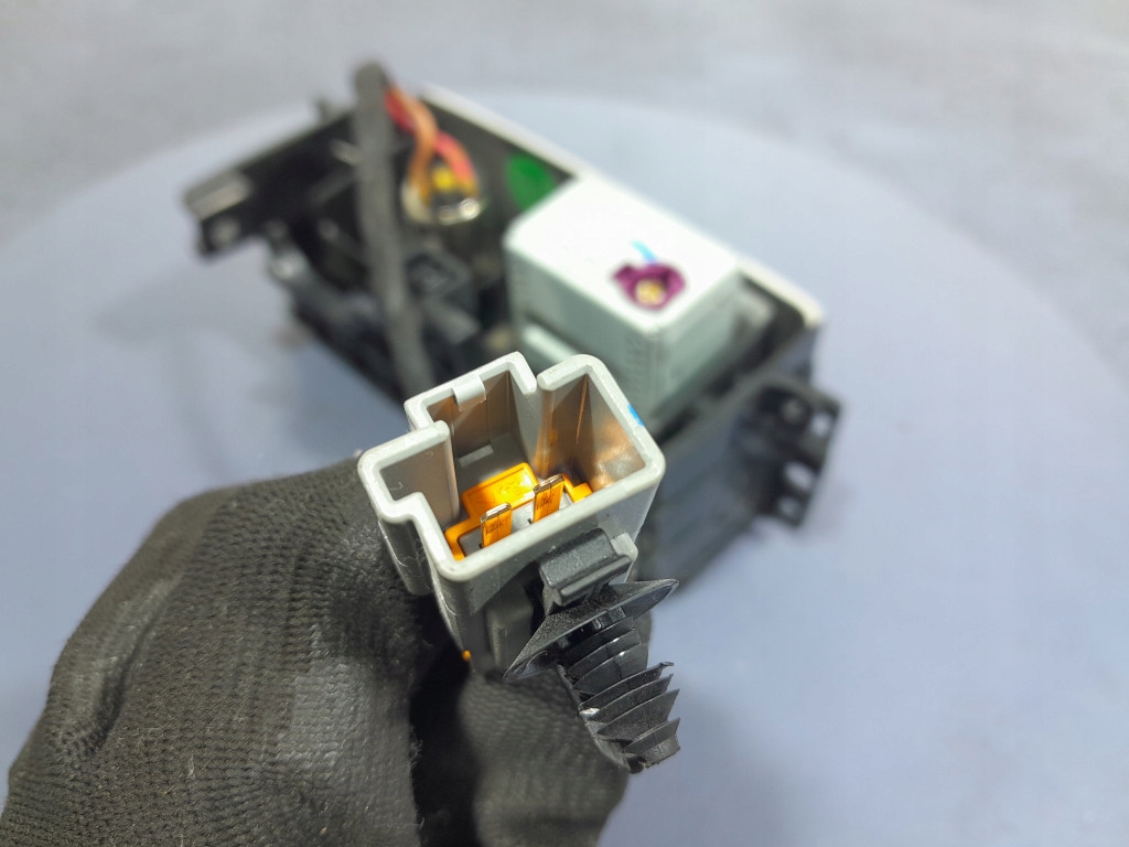 Volvo S90 II V90 Socket 12V Θύρα 2x USB πλαίσιο 31415911 Product image