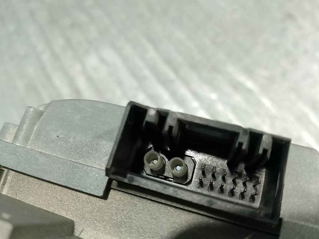 ΟΘΟΝΗ ΡΑΔΙΟΦΩΝΟΥ PEUGEOT 407 SW 9656690780 2.0 16V HDI Product image