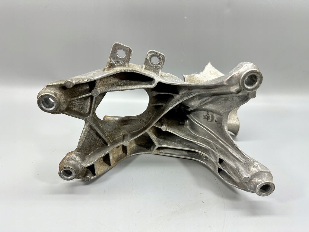 AUDI A4 B9 A5 F5 8W 2.0 TFSI ΔΕΞΙ ΥΠΟΣΤΗΡΙΞΗ ΚΙΝΗΤΗΡΑ ΔΕΞΙΑ 4M0199308AA Product image