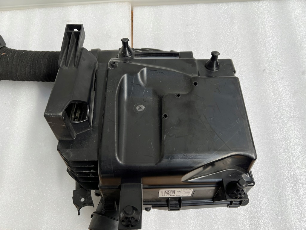 Περίβλημα φίλτρου αέρα Mercedes A6070900101 Product image