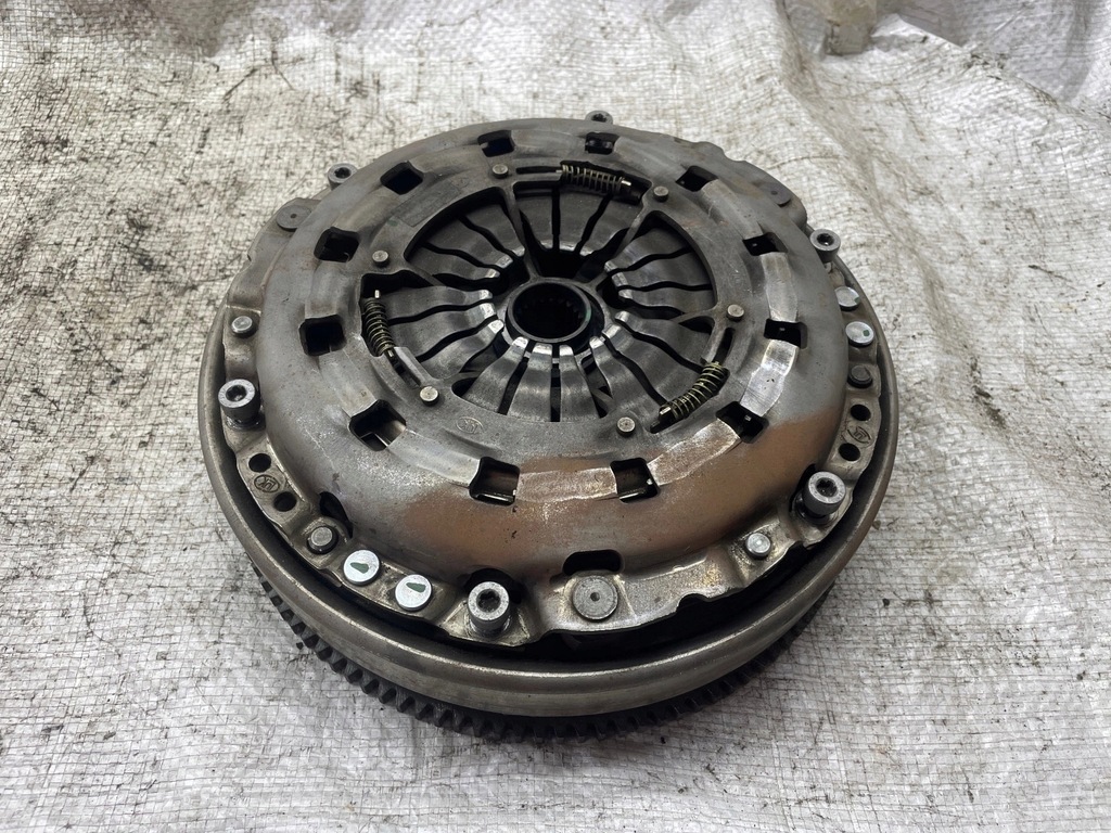 BMW E87 E90 18i N43B20A ΔΙΠΛΟΣ ΣΥΜΠΛΕΚΤΗΣ 7560876 Product image
