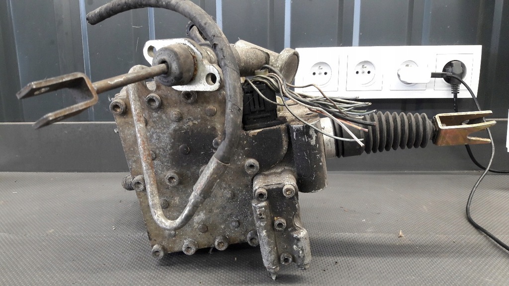 4684130110 Κεντρικός κύλινδρος Land Rover Range II 4.6 Product image