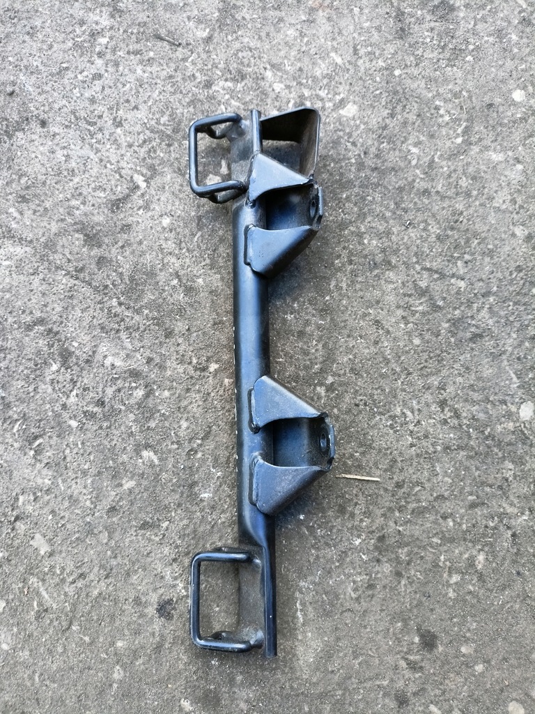 AUDI A4 B7 ISOFIX MOUNT ΑΡΙΣΤΕΡΑ 8E0813545B Product image