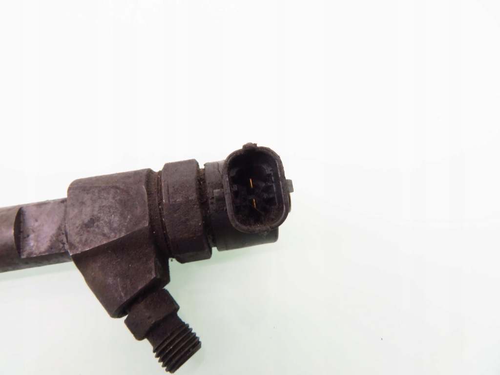 INJECTOR ALFA ROMEO 147 1.9 JTD 0445110111 Product image