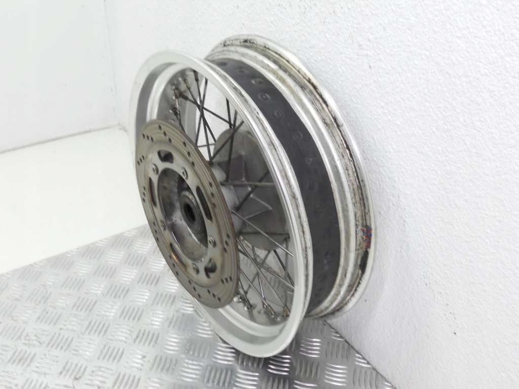 TRIUMPH TIGER 900I RIM ΠΙΣΩ ΤΡΟΧΟΣ + ΣΕΤ ΔΙΣΚΟΥ ORIGINAL Product image