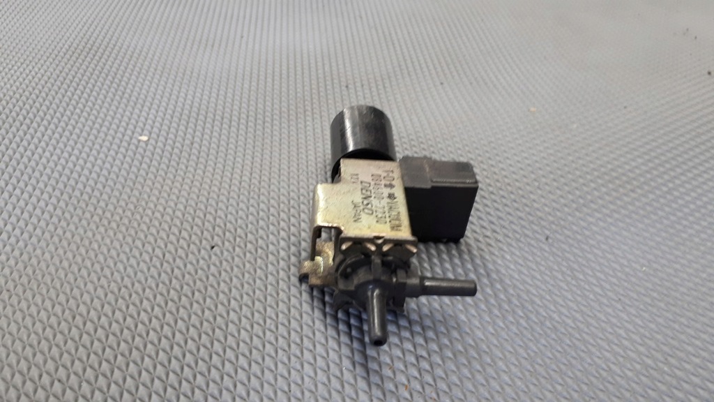 084600-7230 denso I βαλβίδα κενού Product image