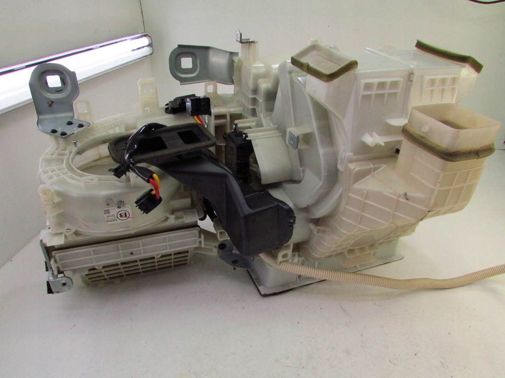 ΘΕΡΜΟΣΙΦΩΝΑ LEXUS RX CLIMATRONIC EUROPE 03-08 Product image