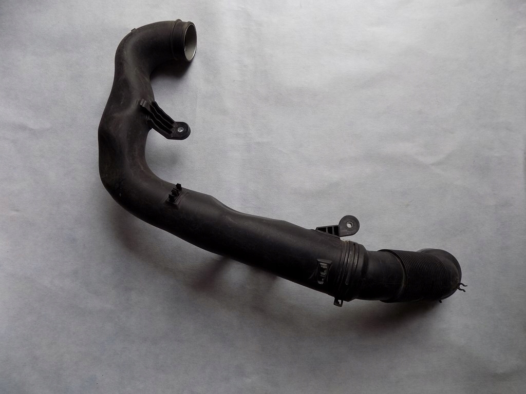 DW GOLF V INTERCOOLER PIPE 1K0129654K Product image