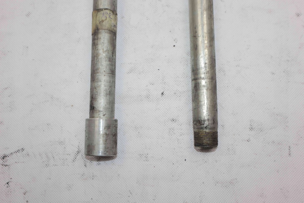 HONDA CBR 900 RR 929 SC44 954 SC50 Axle Swingarm Axle Πίσω Τροχοί Product image