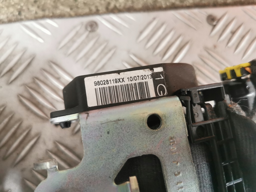 Αριστερά και δεξιά μπροστινή κυρίες Citroen DS5 98028118XX/98028119XX Product image