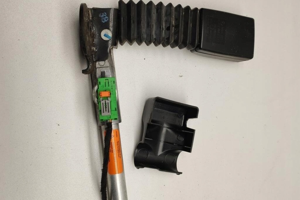 Mercedes-Benz CLK (C209) A2038602869 2.1L Product image