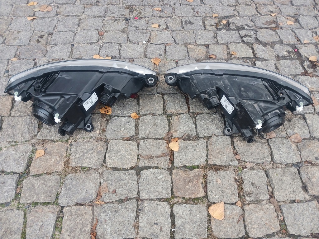 ΜΠΡΟΣΤΑ ΦΩΤΙΣΤΙΚΑ ΜΠΡΟΣΤΑ ΑΡΙΣΤΕΡΑ ΔΕΞΙΑ VOLKSWAGEN VW E-UP 1S0 E-UP! UP HELLA LIFT Product image