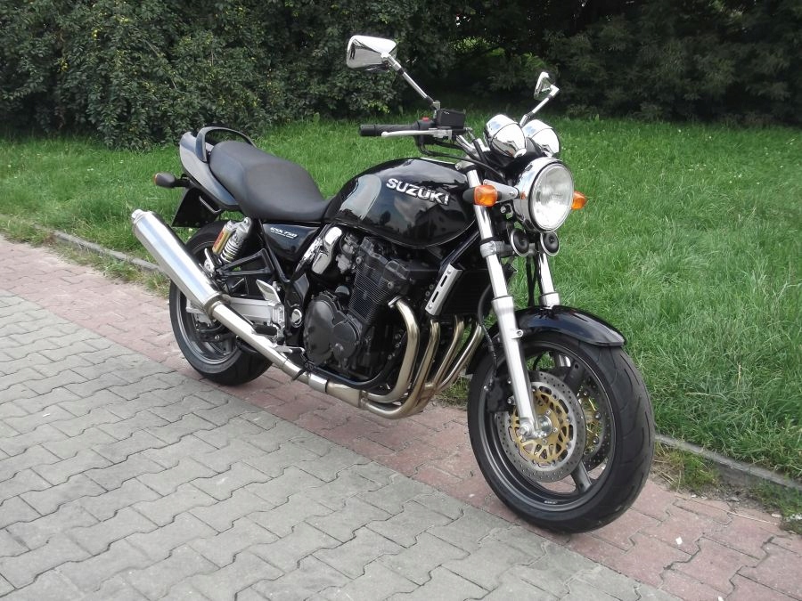 ΚΑΛΥΜΜΑ ΓΡΑΝΑΖΙ SUZUKI GSX 750 INAZUMA + ΓΡΑΝΑΖΙ ΣΥΜΠΛΕΚΤΗ ORIGINAL Product image